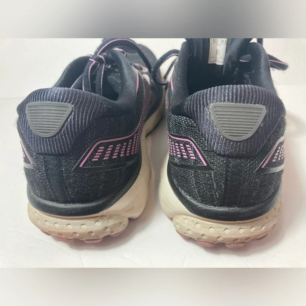 Brooks Ghost 12 black and purple tie string running shoes 9.5 athletic